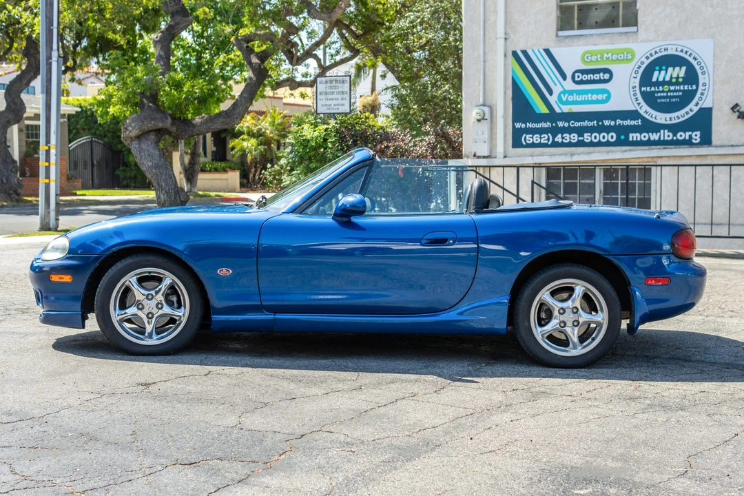 1999 Mazda NB MX-5 Miata - Image 2 of 31