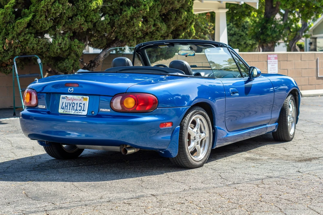 1999 Mazda NB MX-5 Miata - Image 5 of 31