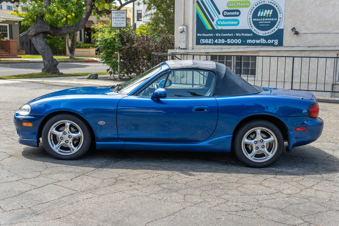 1999 Mazda NB MX-5 Miata - Image 11 of 31