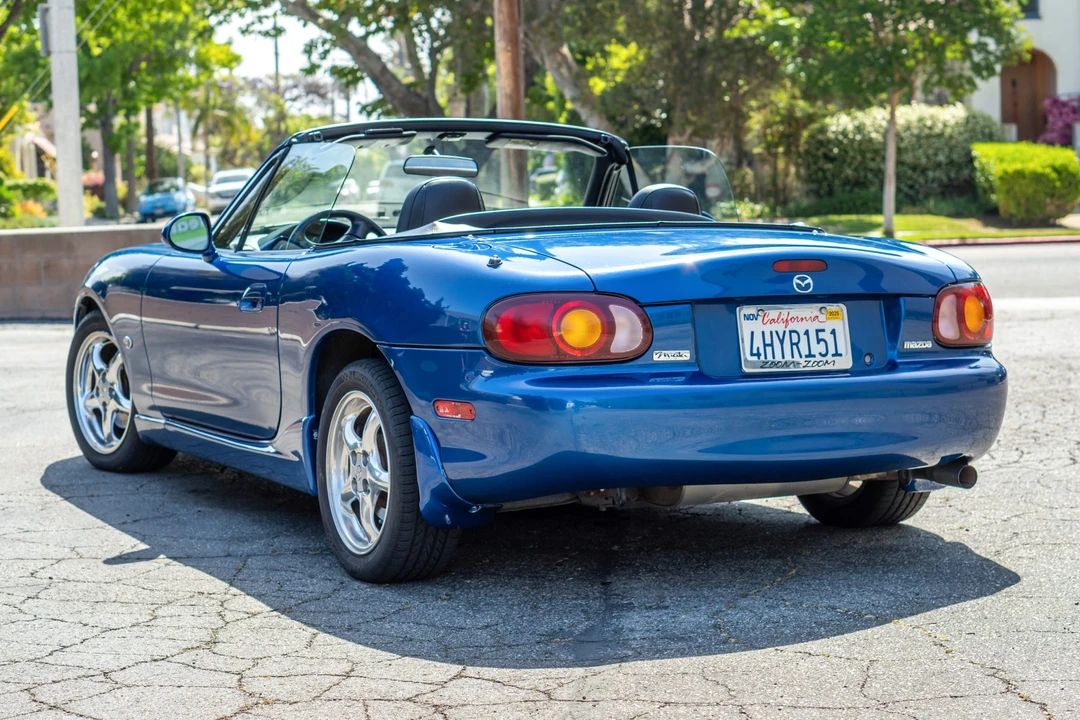 1999 Mazda NB MX-5 Miata - Image 3 of 31