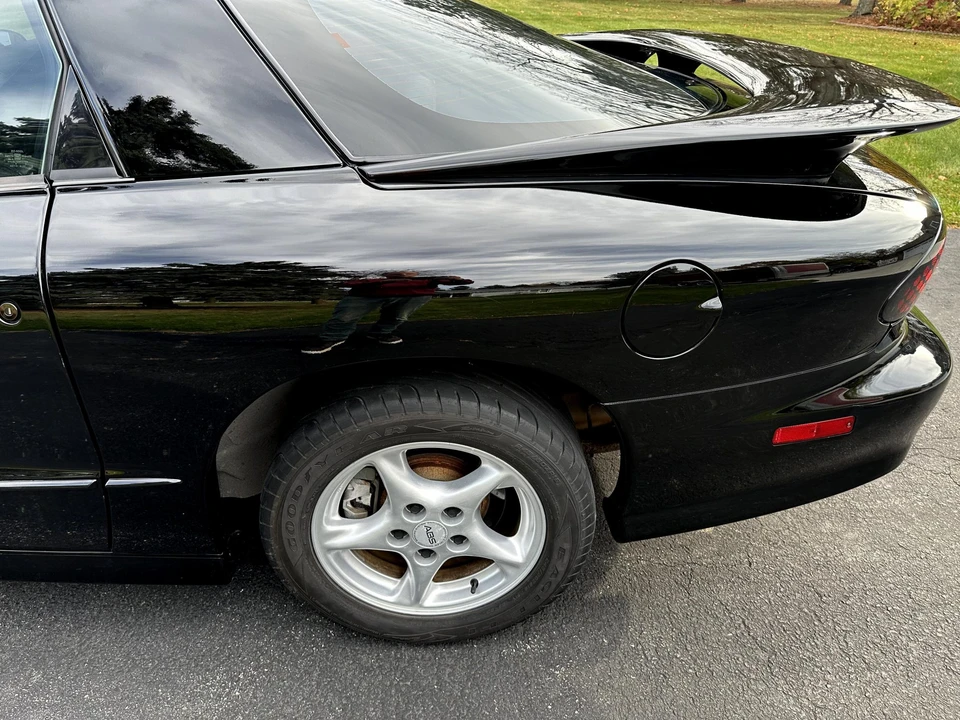 1999 Pontiac Firebird Trans Am 4th Gen - Image 17 of 31