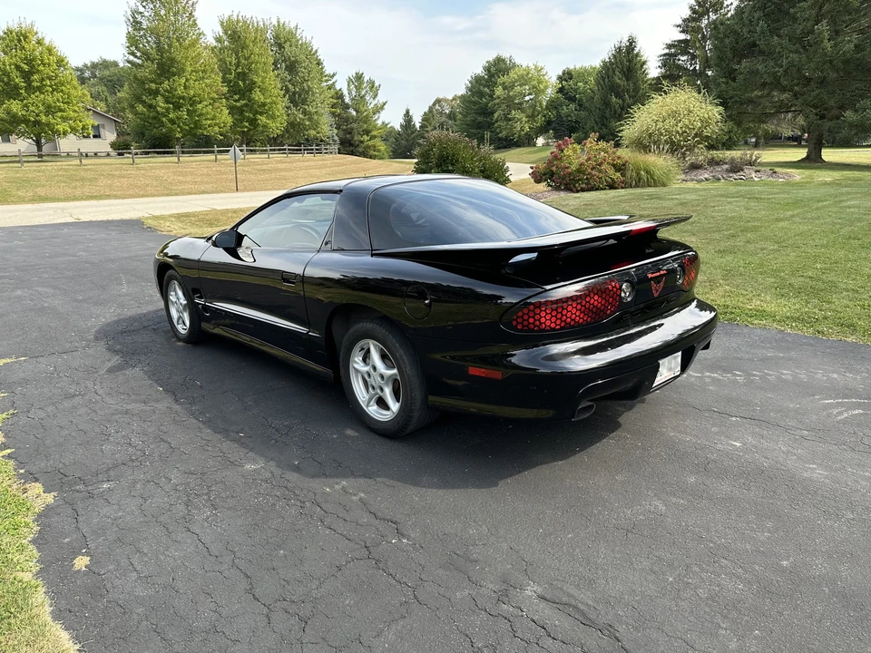 1999 Pontiac Firebird Trans Am 4th Gen - Image 8 of 31