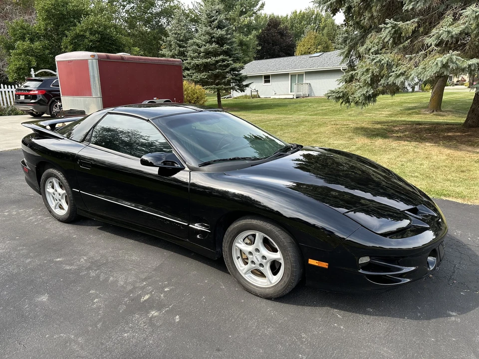 1999 Pontiac Firebird Trans Am 4th Gen - Image 2 of 31