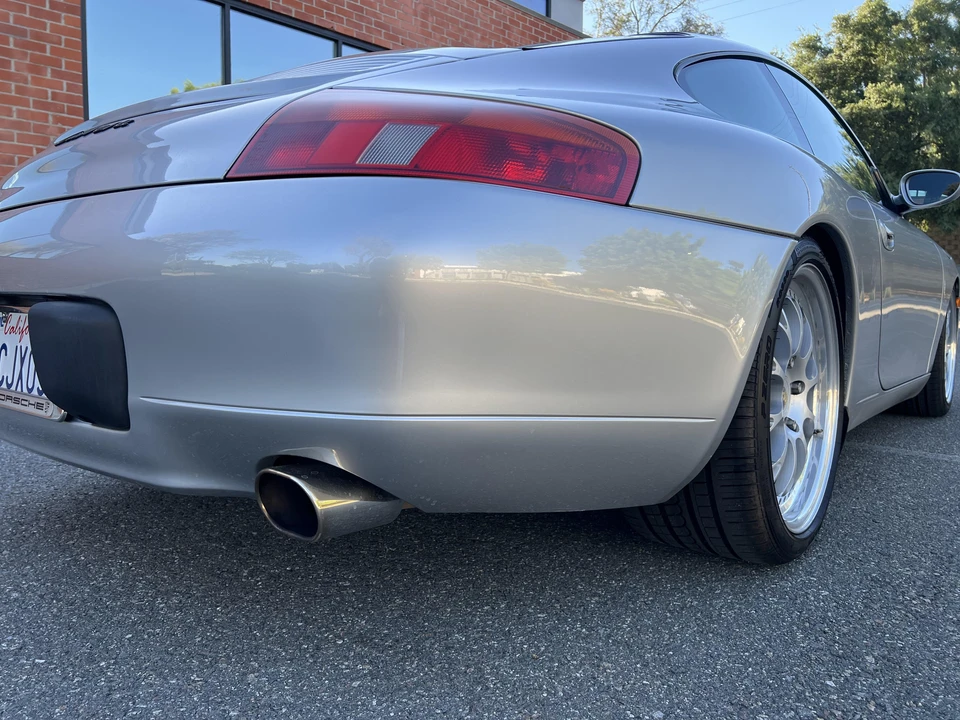 1999 Porsche 996 Carrera - Image 17 of 31