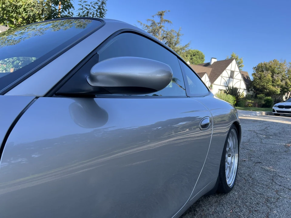 1999 Porsche 996 Carrera - Image 27 of 31