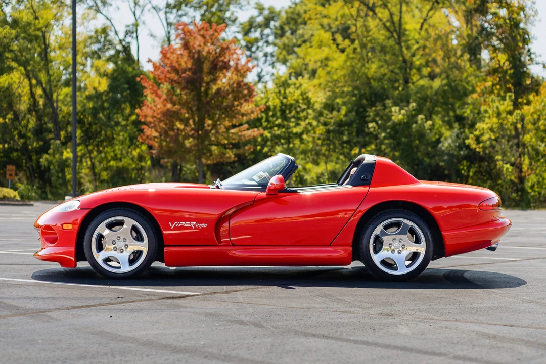 2000 Dodge Viper 2nd Gen - Image 9 of 31