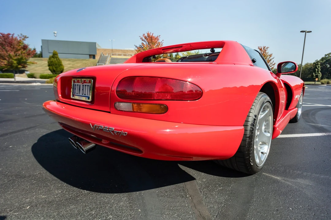 2000 Dodge Viper 2nd Gen - Image 23 of 31