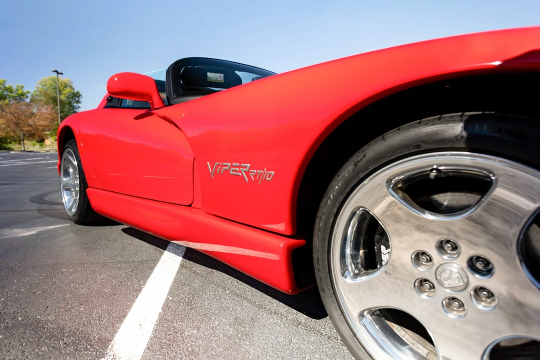 2000 Dodge Viper 2nd Gen - Image 25 of 31
