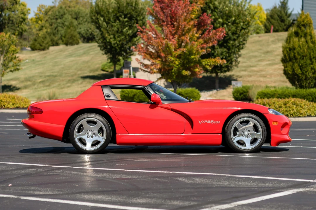 2000 Dodge Viper 2nd Gen - Image 13 of 31