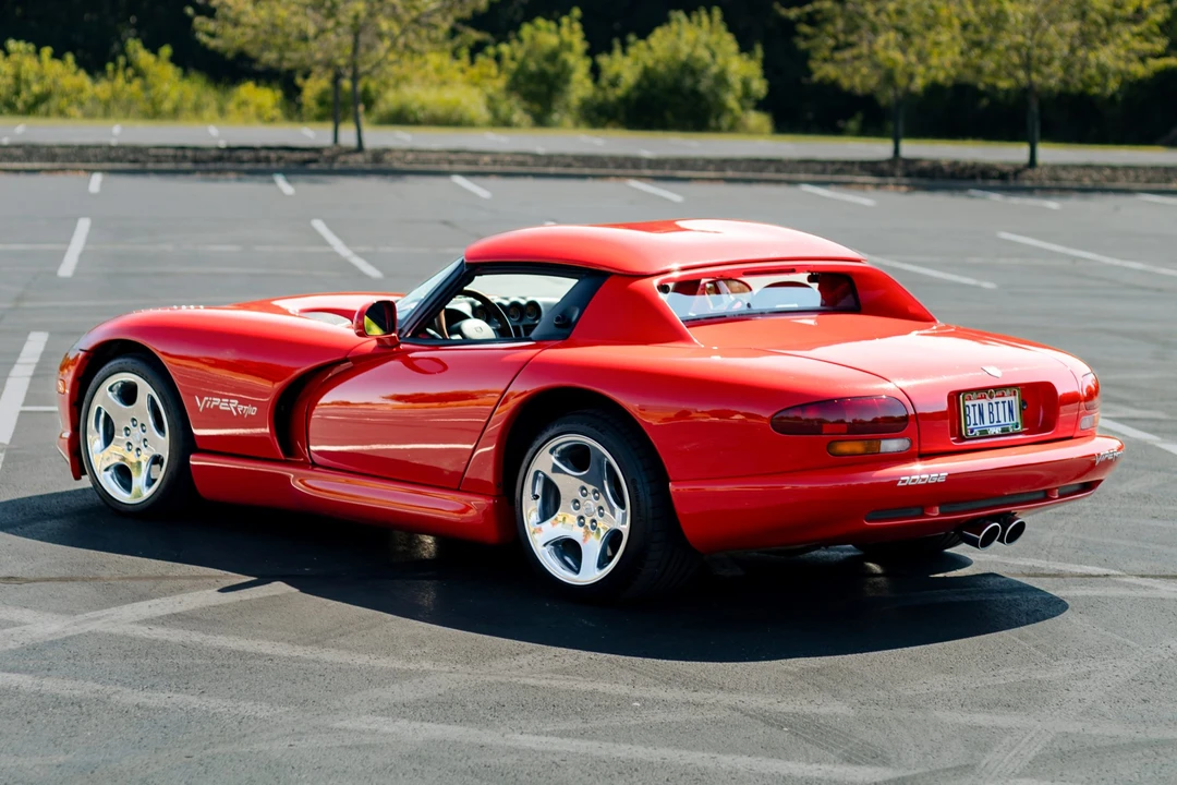 2000 Dodge Viper 2nd Gen - Image 16 of 31