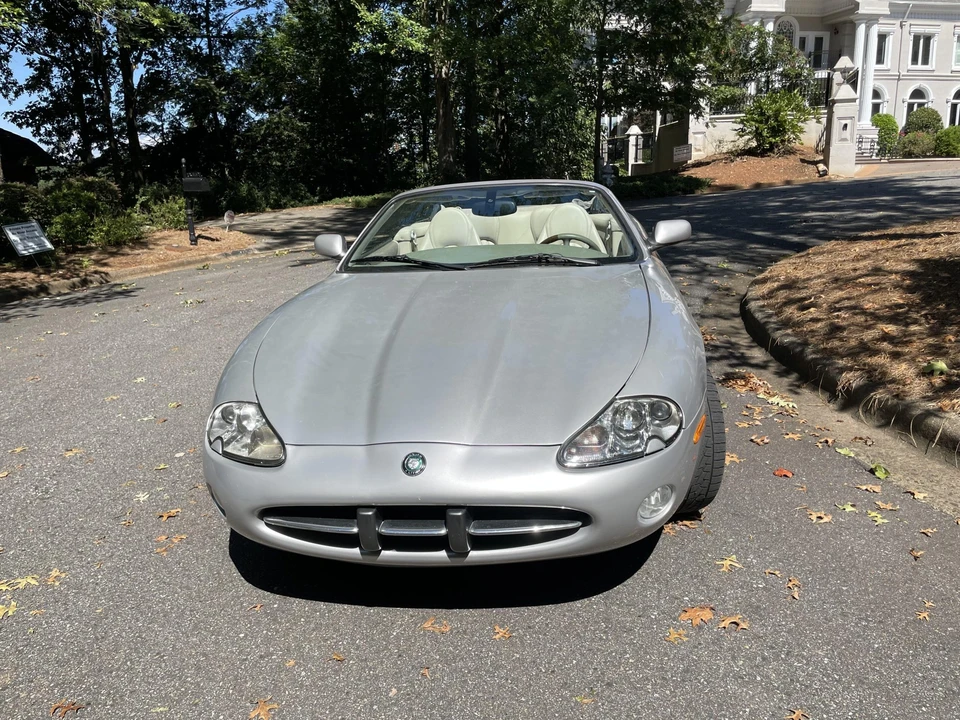 2000 Jaguar X100 XK8 - Image 9 of 31