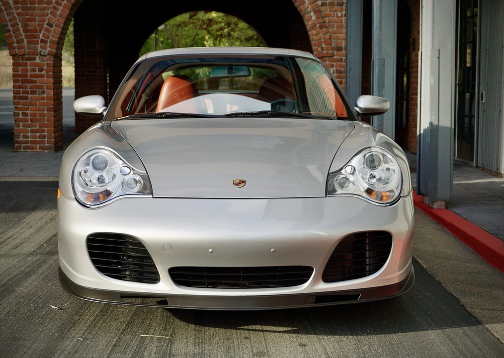 2001 Porsche 996 Turbo - Image 27 of 31
