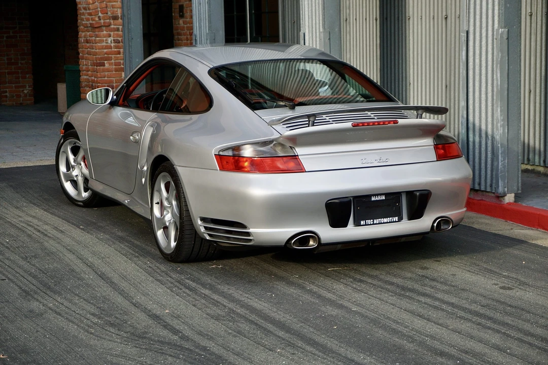 2001 Porsche 996 Turbo - Image 13 of 31
