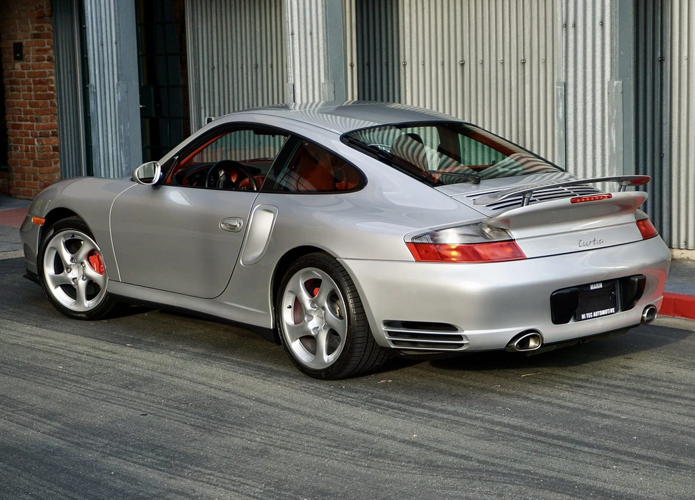 2001 Porsche 996 Turbo - Image 9 of 31