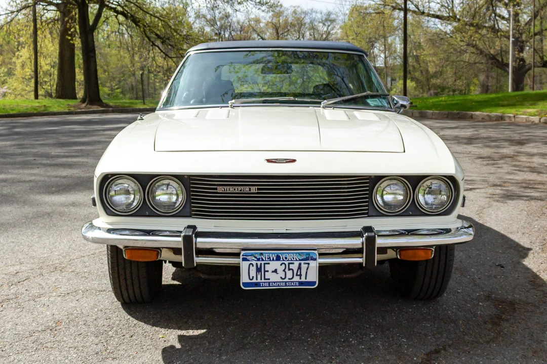 1975 Jensen Interceptor - Image 11 of 31
