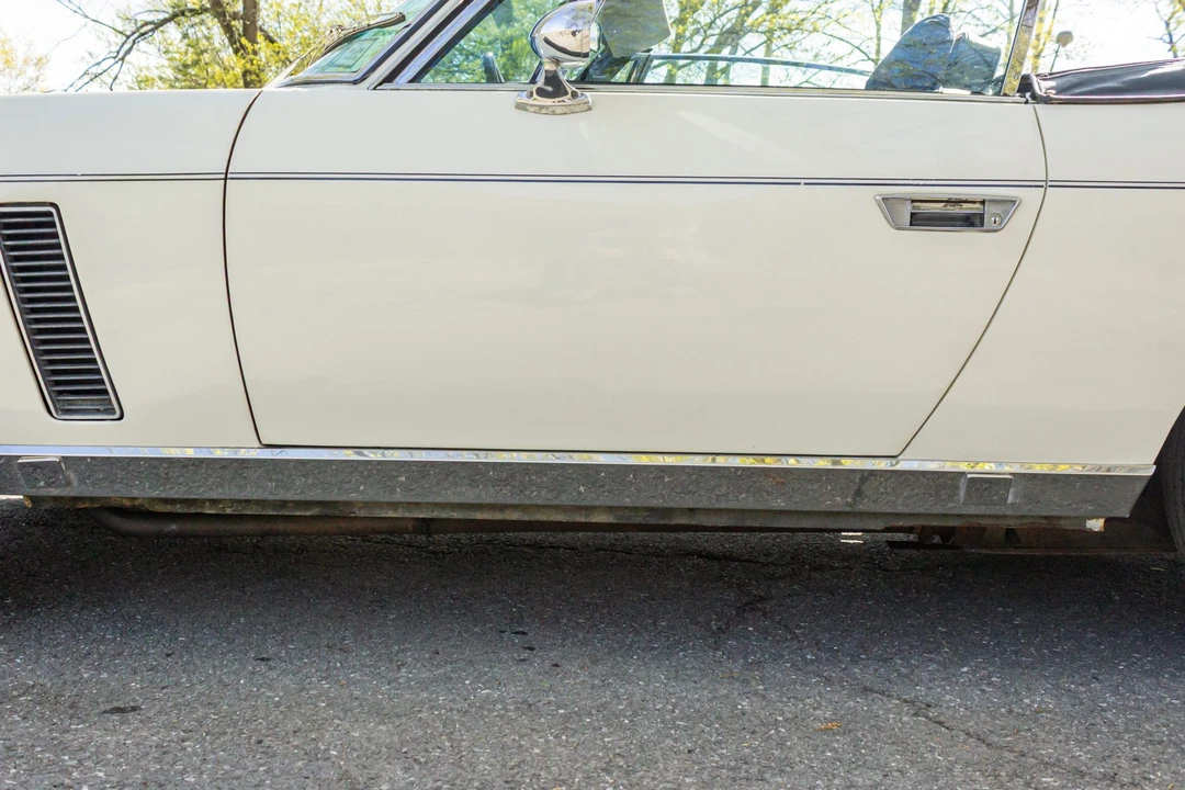 1975 Jensen Interceptor - Image 21 of 31
