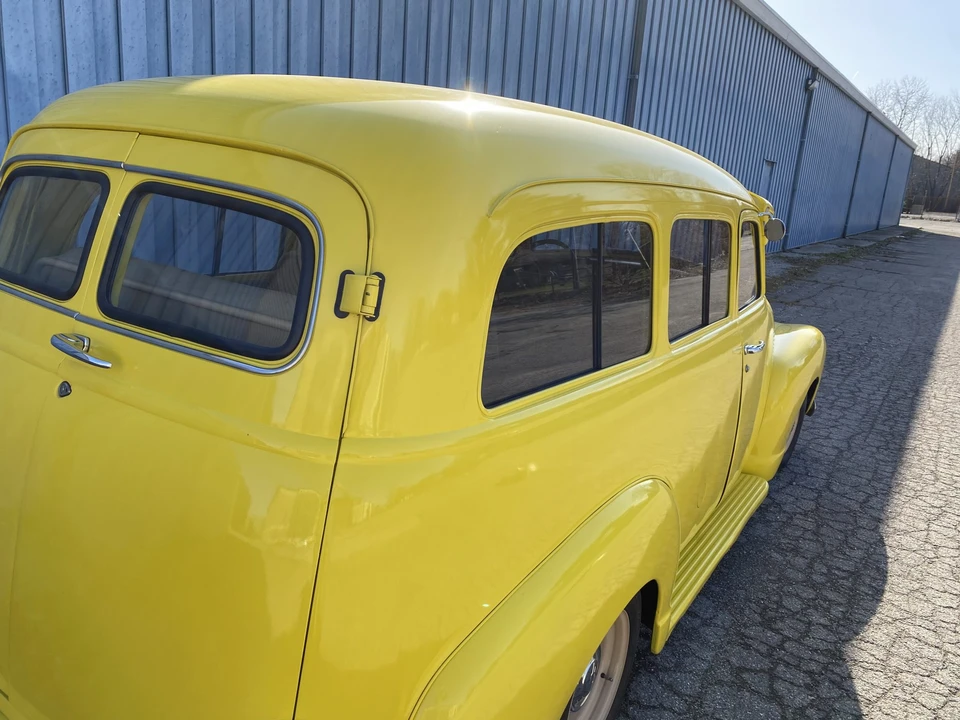 1950 Chevrolet Suburban 3rd Gen - Image 18 of 31