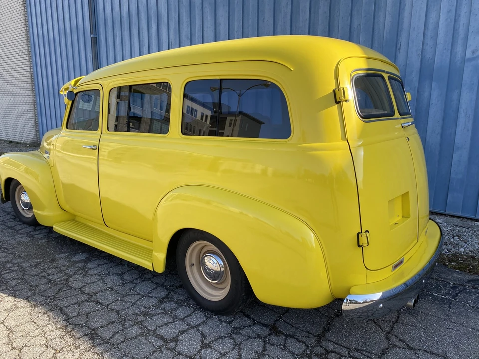 1950 Chevrolet Suburban 3rd Gen - Image 14 of 31
