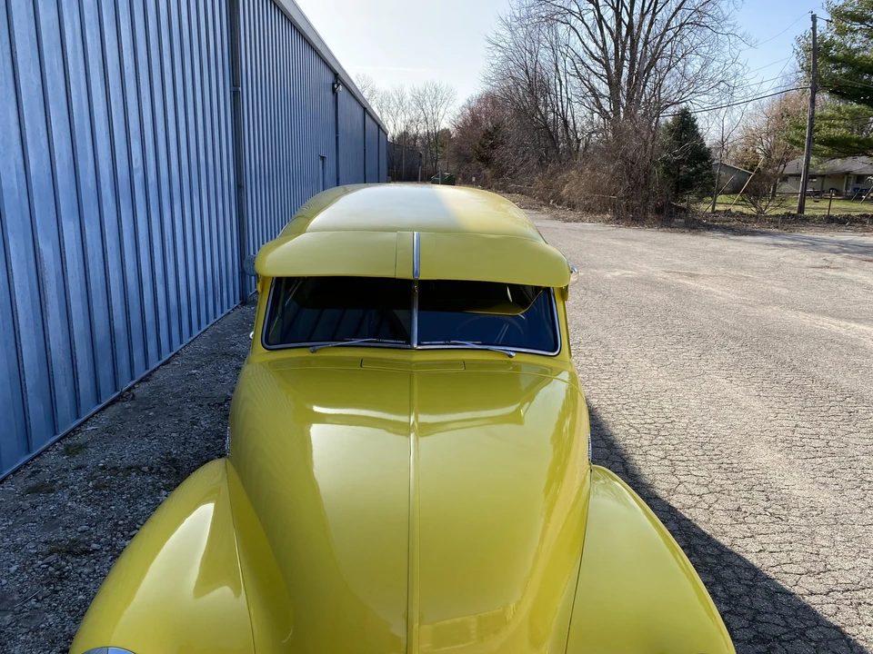 1950 Chevrolet Suburban 3rd Gen - Image 9 of 31