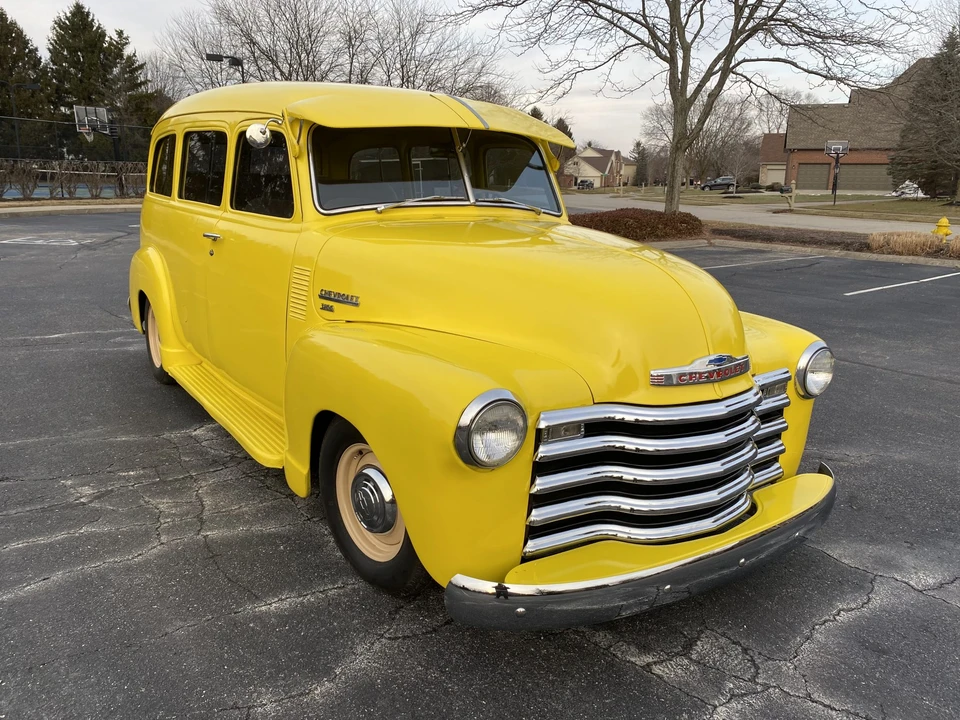1950 Chevrolet Suburban 3rd Gen - Image 4 of 31