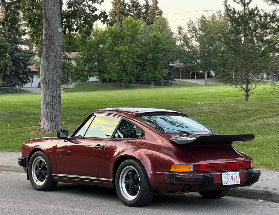 1986 Porsche 911 Carrera 3.2 - Image 10 of 31