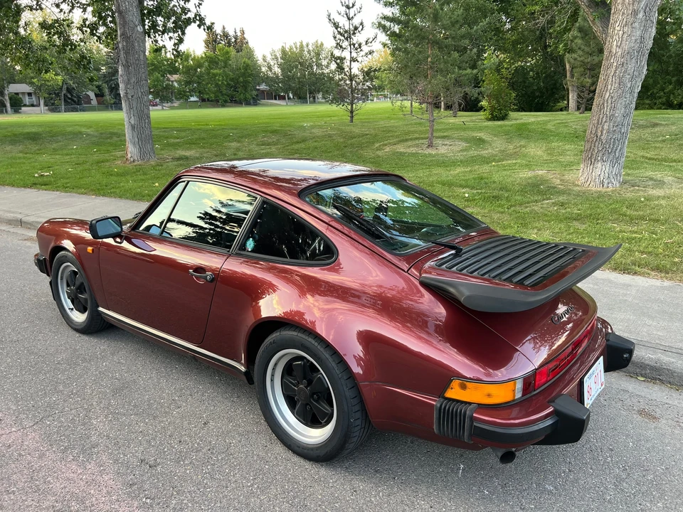 1986 Porsche 911 Carrera 3.2 - Image 11 of 31