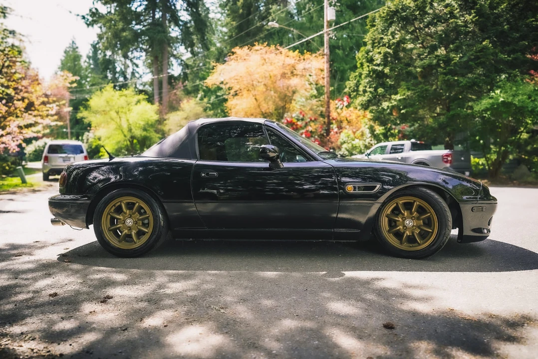 1994 Mazda NA MX-5 Miata - Image 30 of 31
