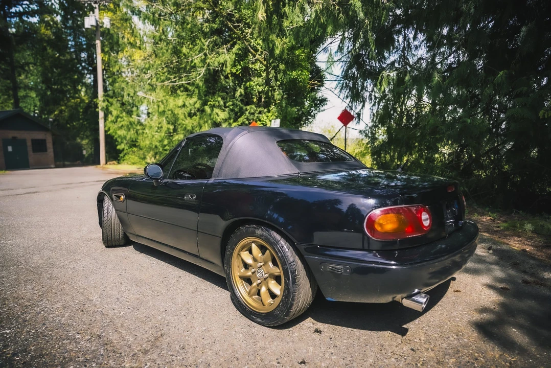 1994 Mazda NA MX-5 Miata - Image 22 of 31