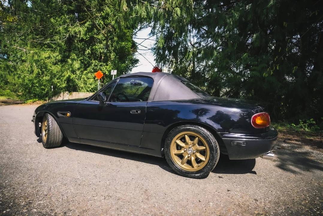 1994 Mazda NA MX-5 Miata - Image 18 of 31