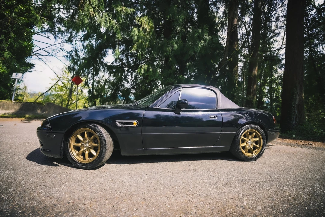 1994 Mazda NA MX-5 Miata - Image 15 of 31
