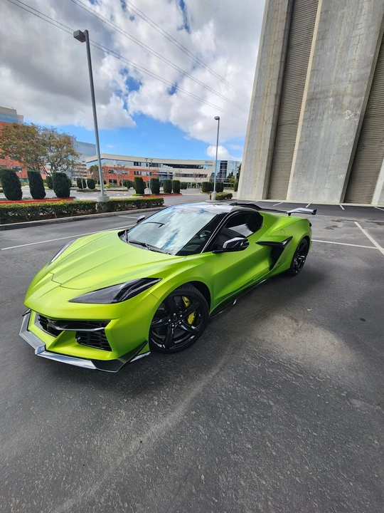 Chevrolet Corvette C8 Z06 - Image 2 of 11