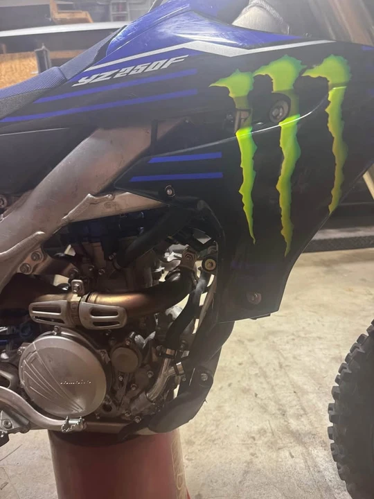 2023 Yamaha YZF - Image 7 of 8