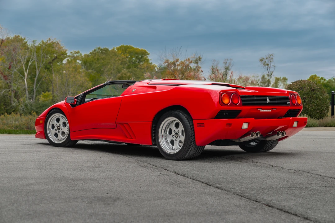 1997 Lamborghini Diablo VT - Image 12 of 31
