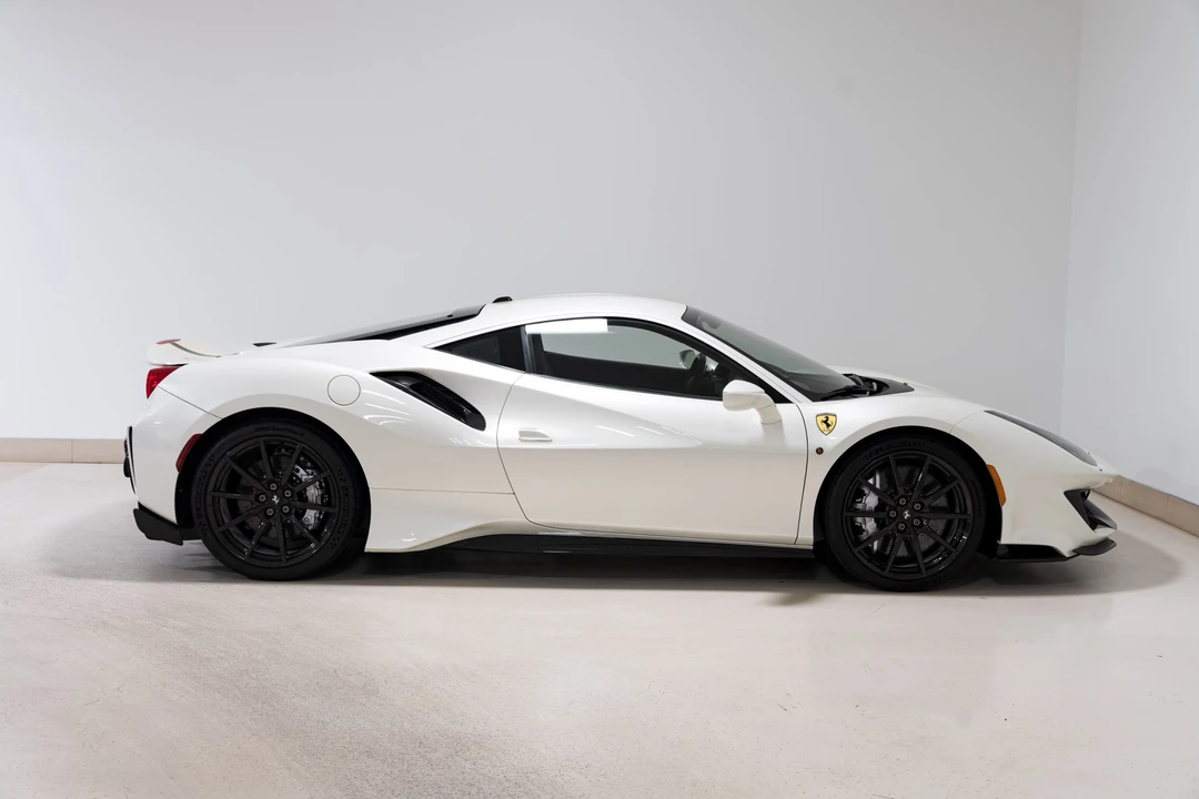 2019 Ferrari 488 Pista - Image 6 of 31