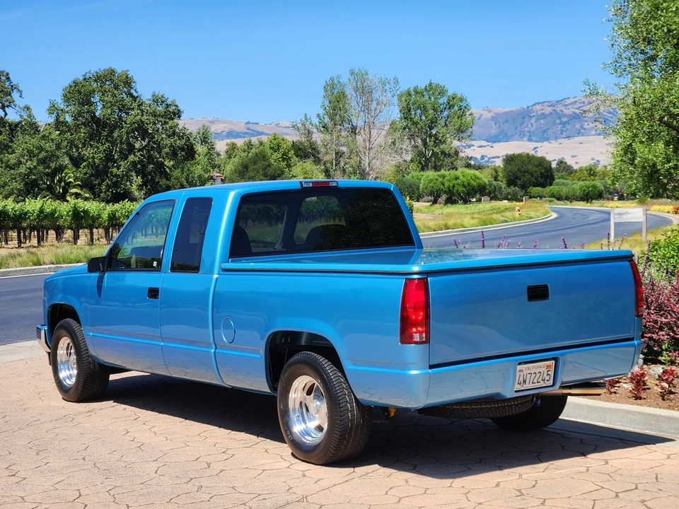 1994 GMC Sierra 1st Gen - Image 18 of 31
