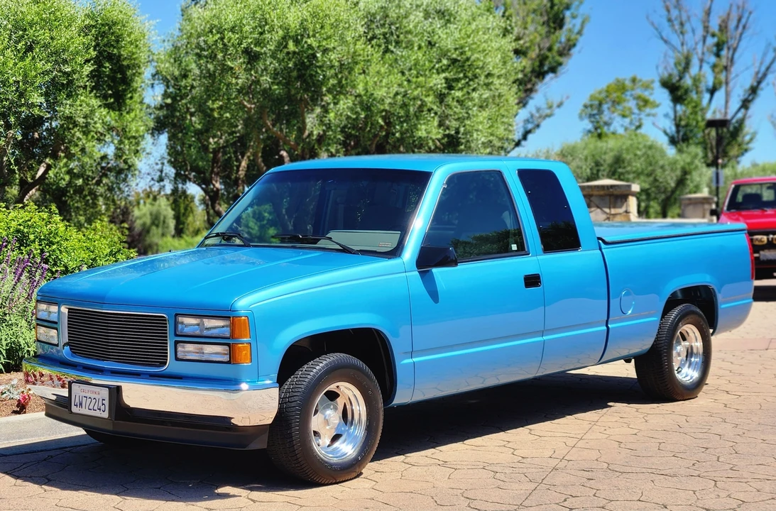 1994 GMC Sierra 1st Gen - Image 3 of 31