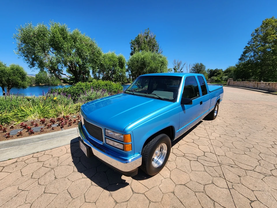 1994 GMC Sierra 1st Gen - Image 5 of 31