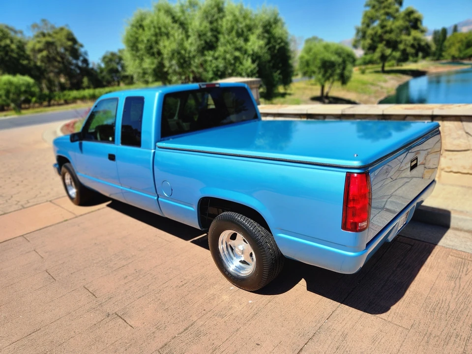 1994 GMC Sierra 1st Gen - Image 15 of 31