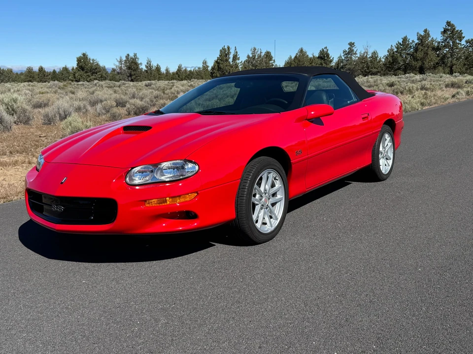 2002 Chevrolet Camaro SS 4th Gen - Image 2 of 31