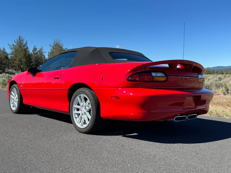 2002 Chevrolet Camaro SS 4th Gen - Image 15 of 31