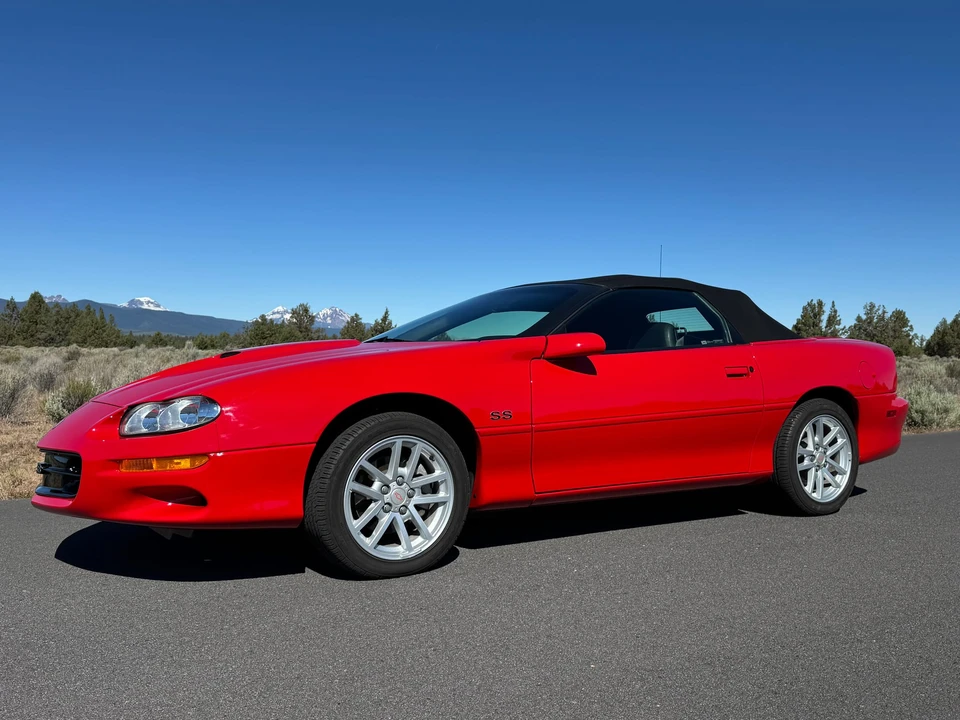 2002 Chevrolet Camaro SS 4th Gen - Image 11 of 31
