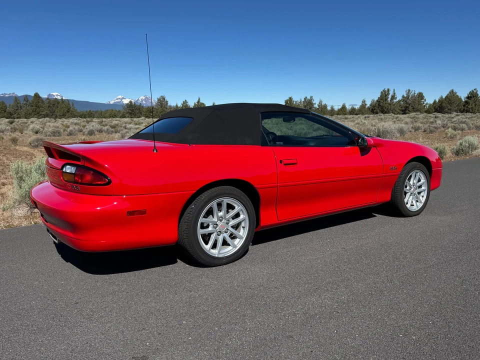 2002 Chevrolet Camaro SS 4th Gen - Image 24 of 31