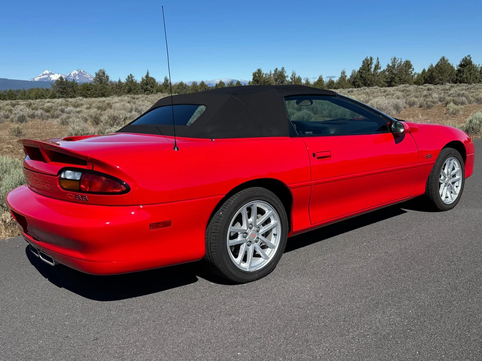 2002 Chevrolet Camaro SS 4th Gen - Image 23 of 31