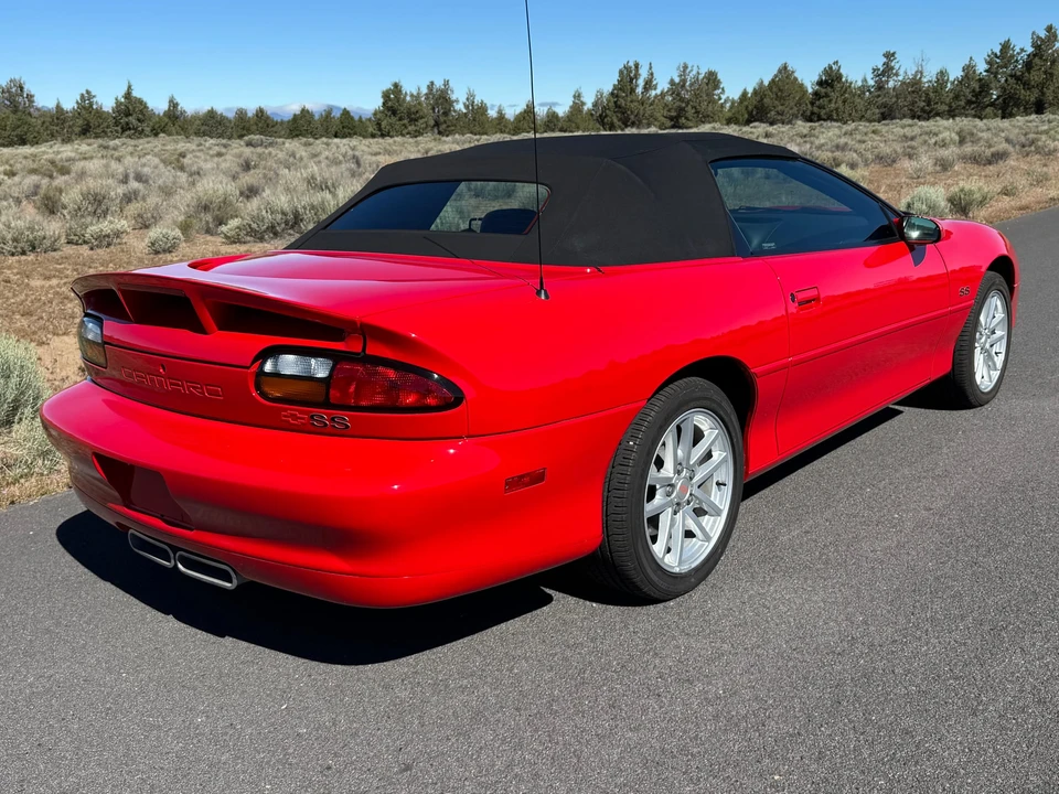 2002 Chevrolet Camaro SS 4th Gen - Image 20 of 31