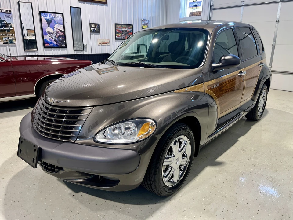 2002 Chrysler PT Cruiser - Image 11 of 31