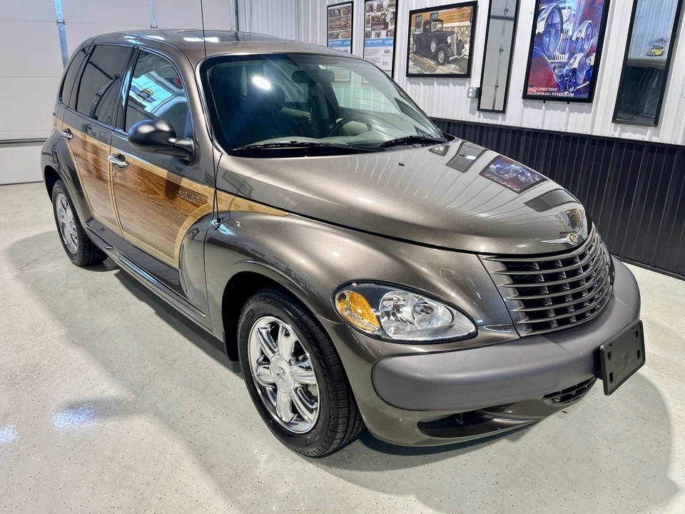 2002 Chrysler PT Cruiser - Image 14 of 31
