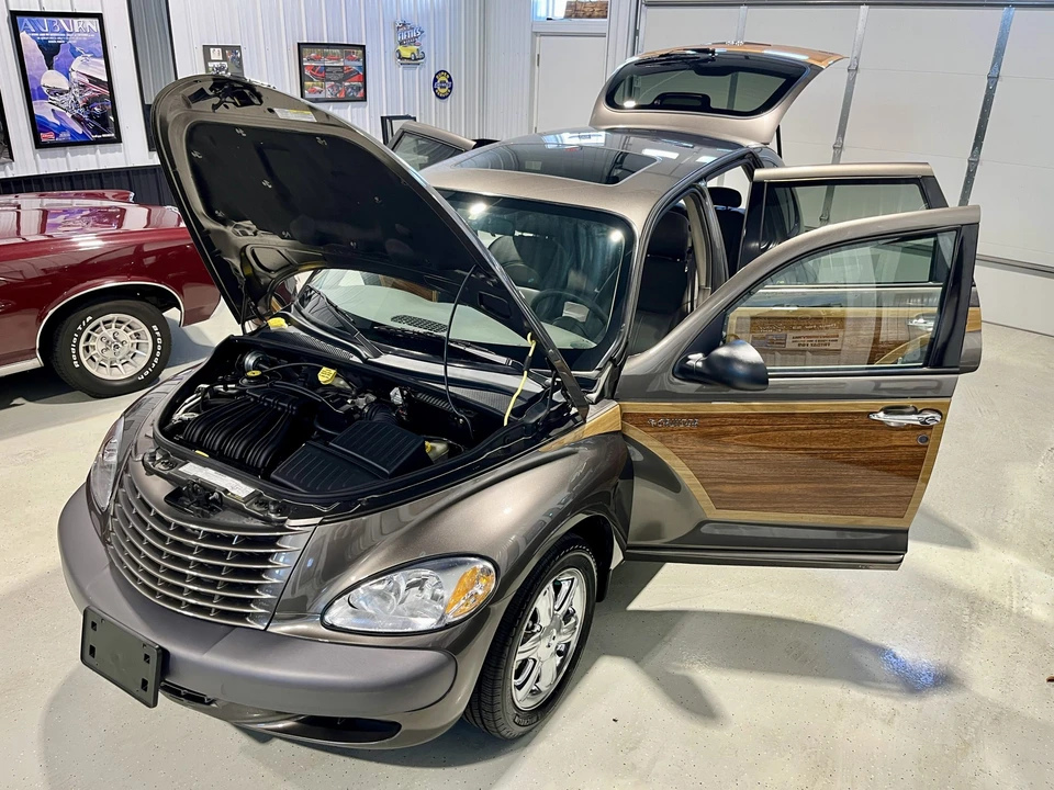 2002 Chrysler PT Cruiser - Image 15 of 31