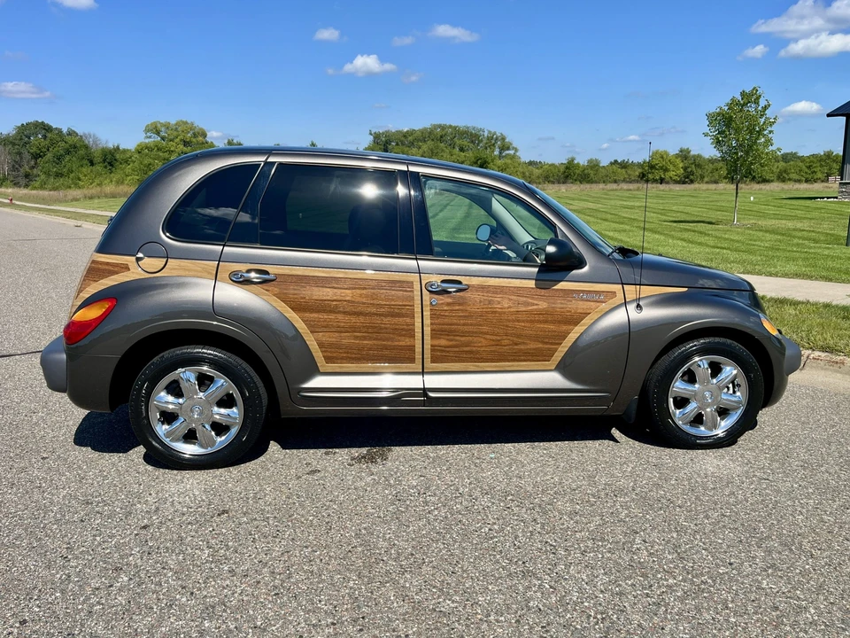 2002 Chrysler PT Cruiser - Image 9 of 31