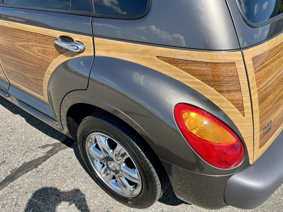 2002 Chrysler PT Cruiser - Image 30 of 31