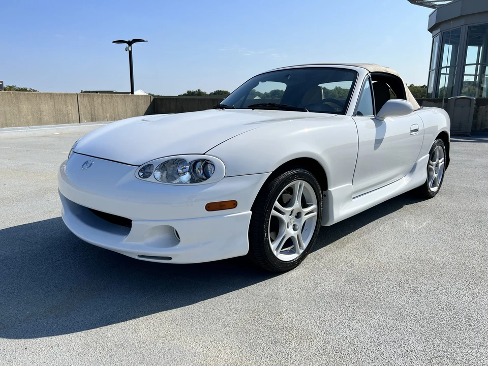 2004 Mazda NB MX-5 Miata - Image 27 of 31